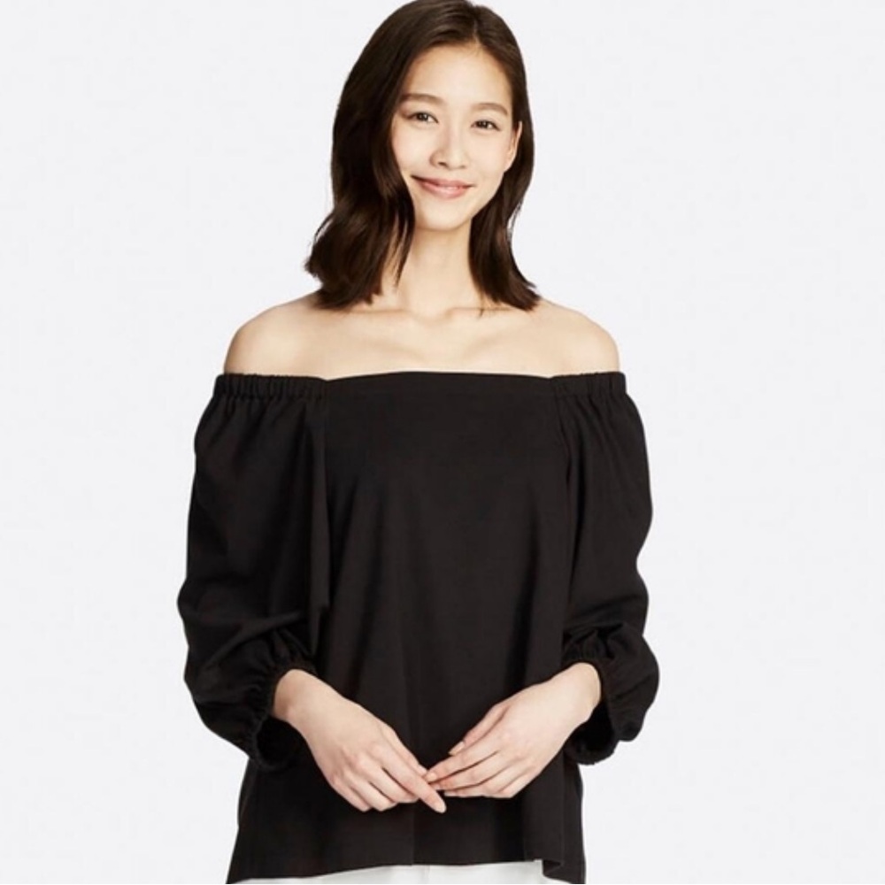 UNIQLO - 2 Way Off-shoulder Short Top